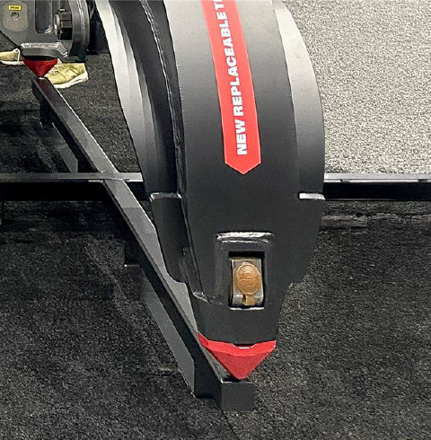 Bateman orange peel grapple replaceable tips